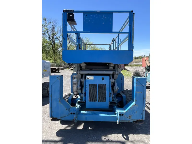 2005 GENIE GS-4390 RT