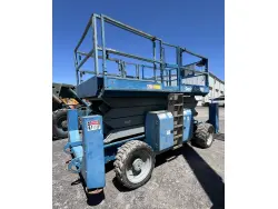 2005 GENIE GS-4390 RT