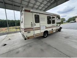 1986 TRAVELMASTER SAVANNAH 205RK