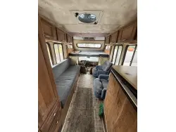 1986 TRAVELMASTER SAVANNAH 205RK