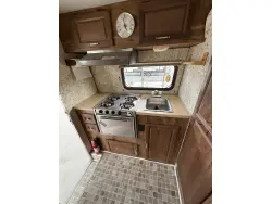 1986 TRAVELMASTER SAVANNAH 205RK