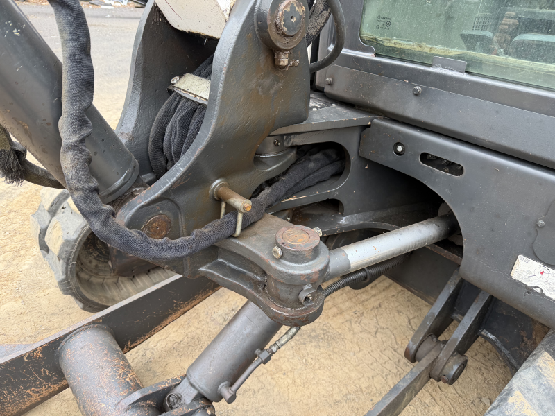 2010 BOBCAT E60