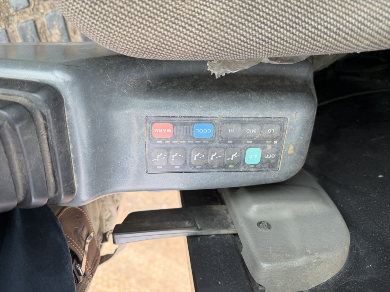2010 BOBCAT E60
