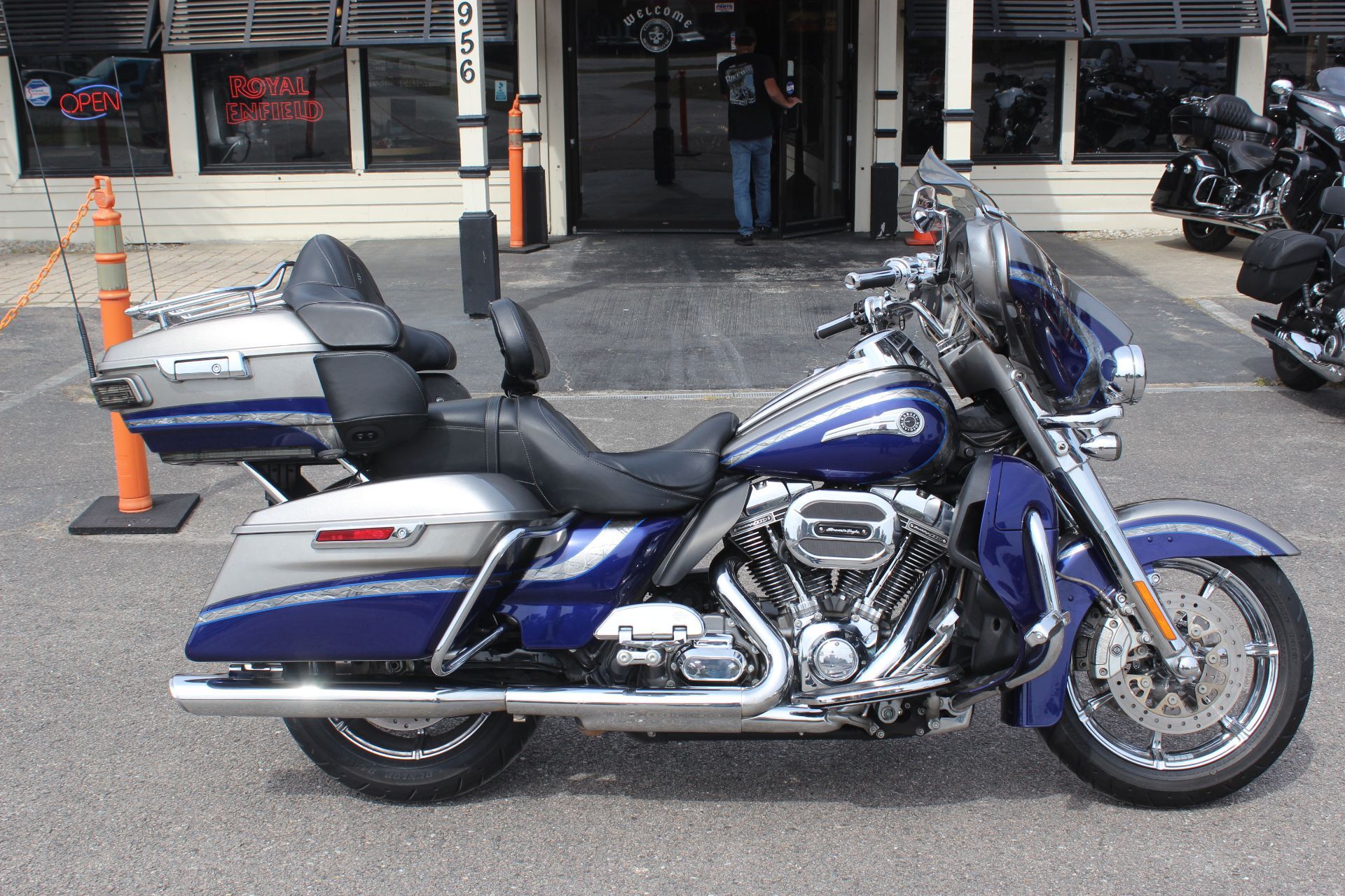 2016 Harley-Davidson CVO™ Limited CVO LIMITED in Murrells Inlet, SC