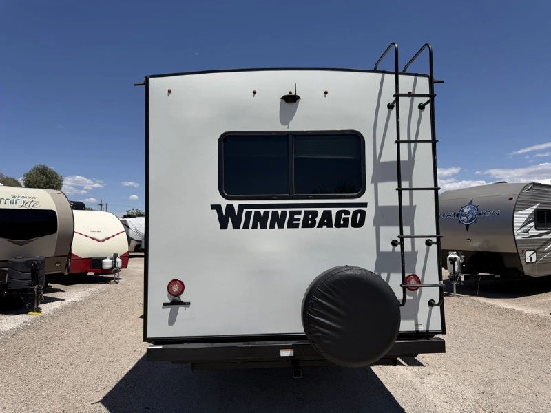 2023 WINNEBAGO MINNIE 2500FL