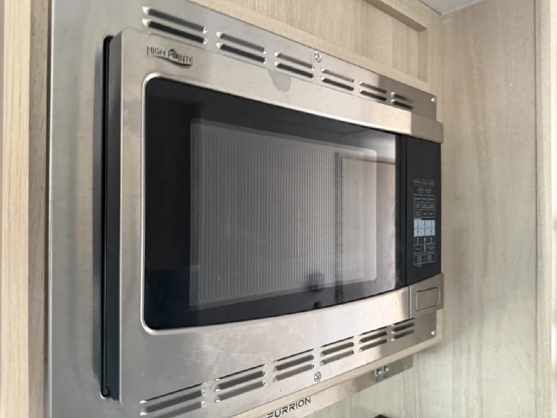 2023 WINNEBAGO MINNIE 2500FL