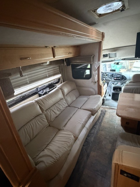 2005 Dynamax Corp ISATA 3 SERIES 24 FW in high point NC