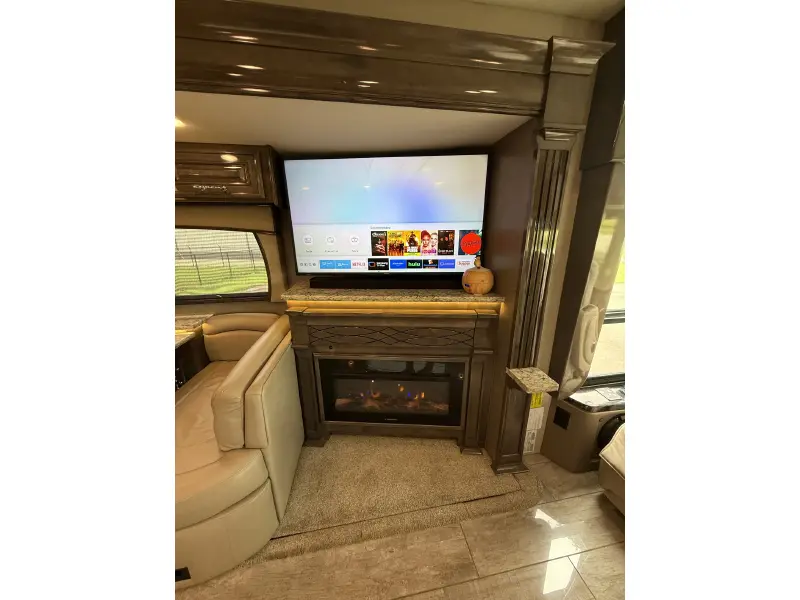 2019 ENTEGRA COACH CORNERSTONE 45B
