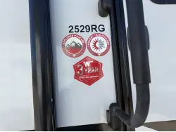 2023 WINNEBAGO MINNIE 2529RG