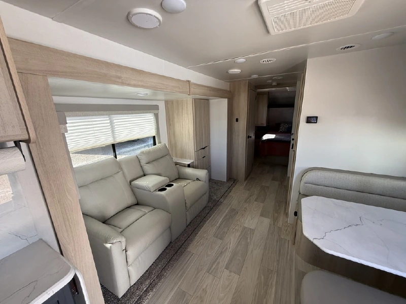 2023 WINNEBAGO MINNIE 2529RG
