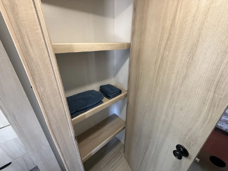 2023 WINNEBAGO MINNIE 2529RG