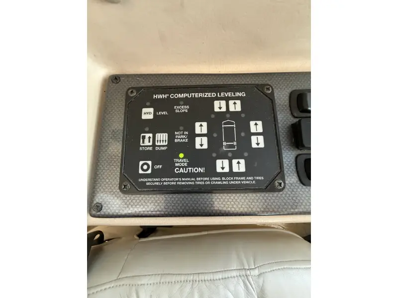 2007 FOUR WINDS MANDALAY 40F