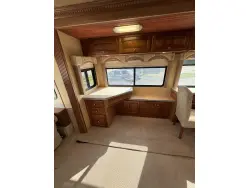 2007 FOUR WINDS MANDALAY 40F