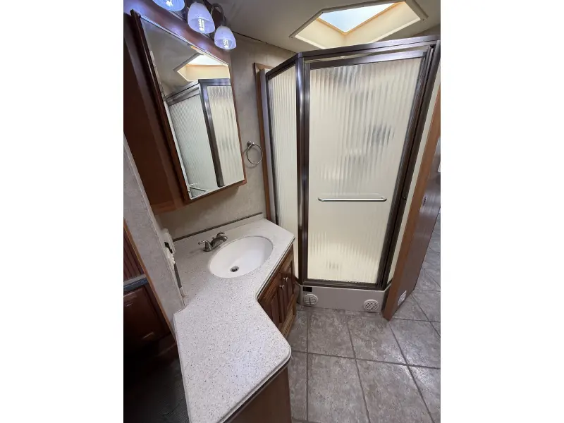 2007 FOUR WINDS MANDALAY 40F
