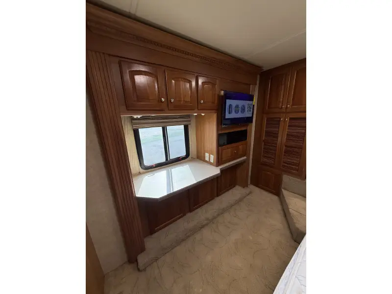 2007 FOUR WINDS MANDALAY 40F