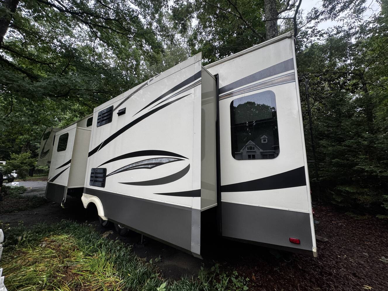 A photo of this 2019 Grand Design SOLITUDE 377MBS