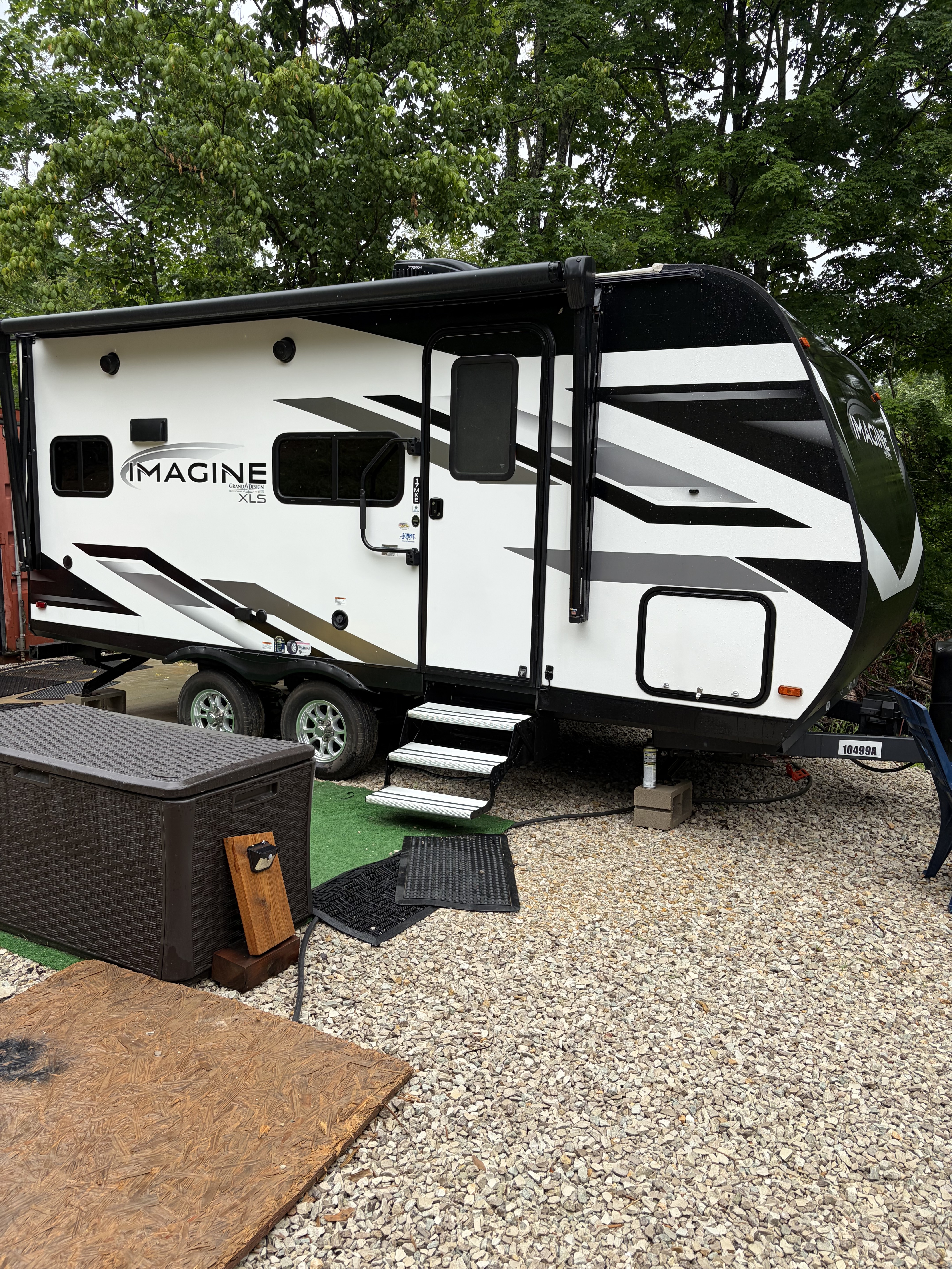 2022 Grand Design IMAGINE XLS 17MKE RV
