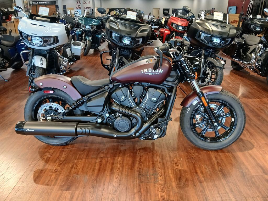 2026 Indian Scout Bobber Black Metallic BOBBER in Ocala, FL