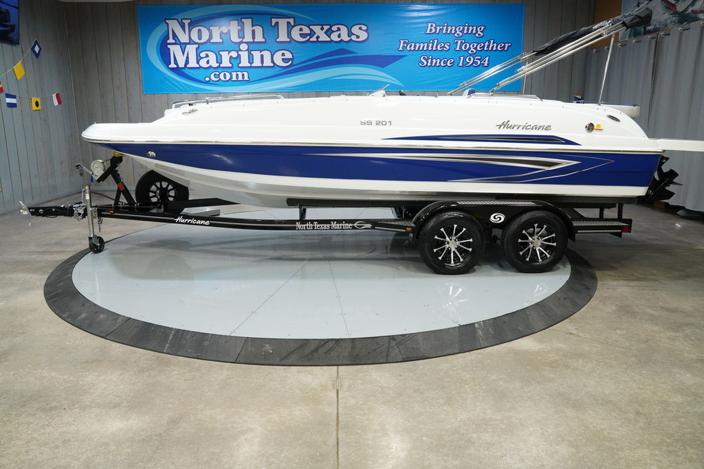 2024 Hurricane SunDeck Sport 201 IO in fort worth TX