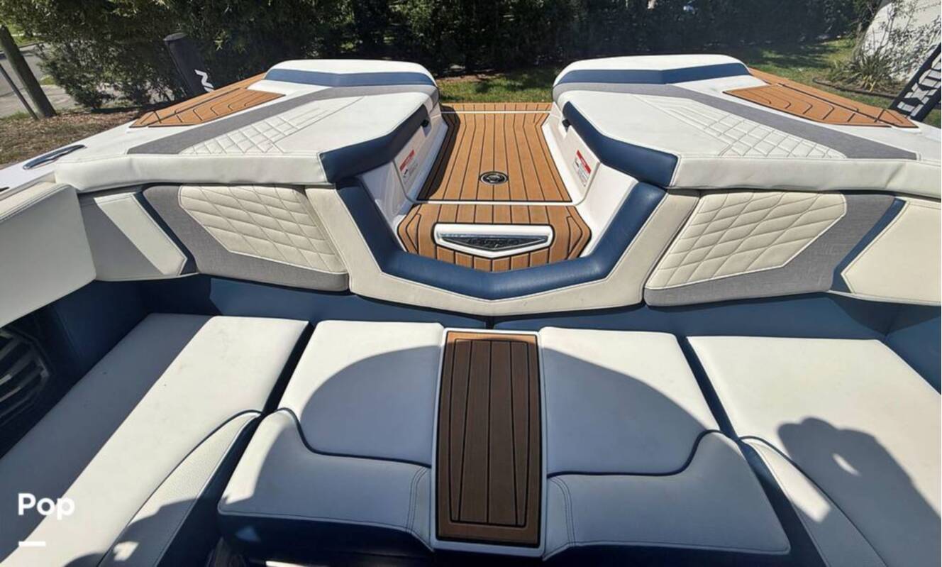 A photo of this 2024 Nautique G23 Super Air Nautique