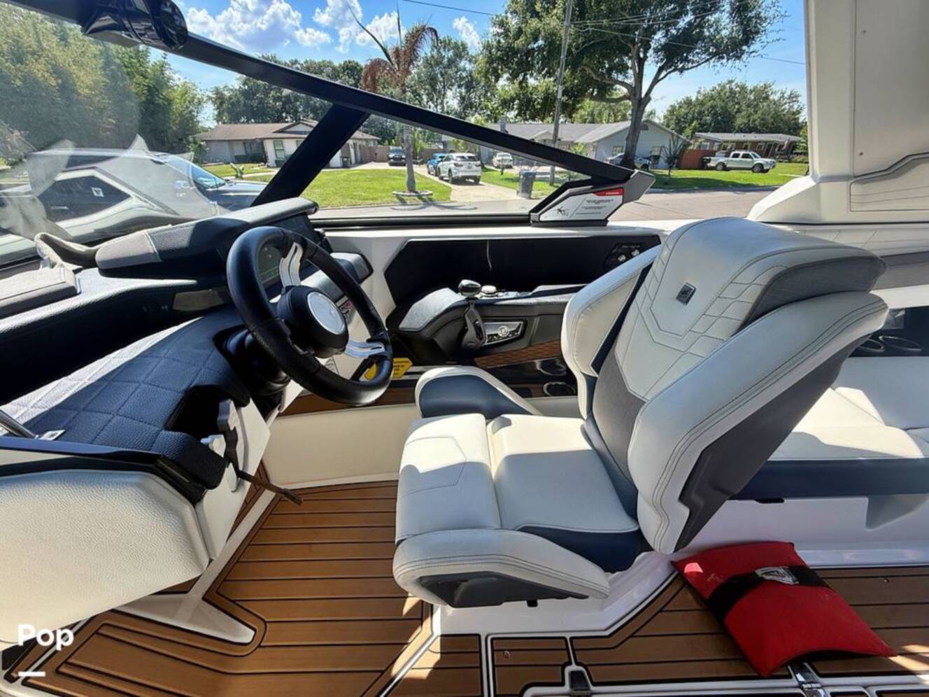 A photo of this 2024 Nautique G23 Super Air Nautique
