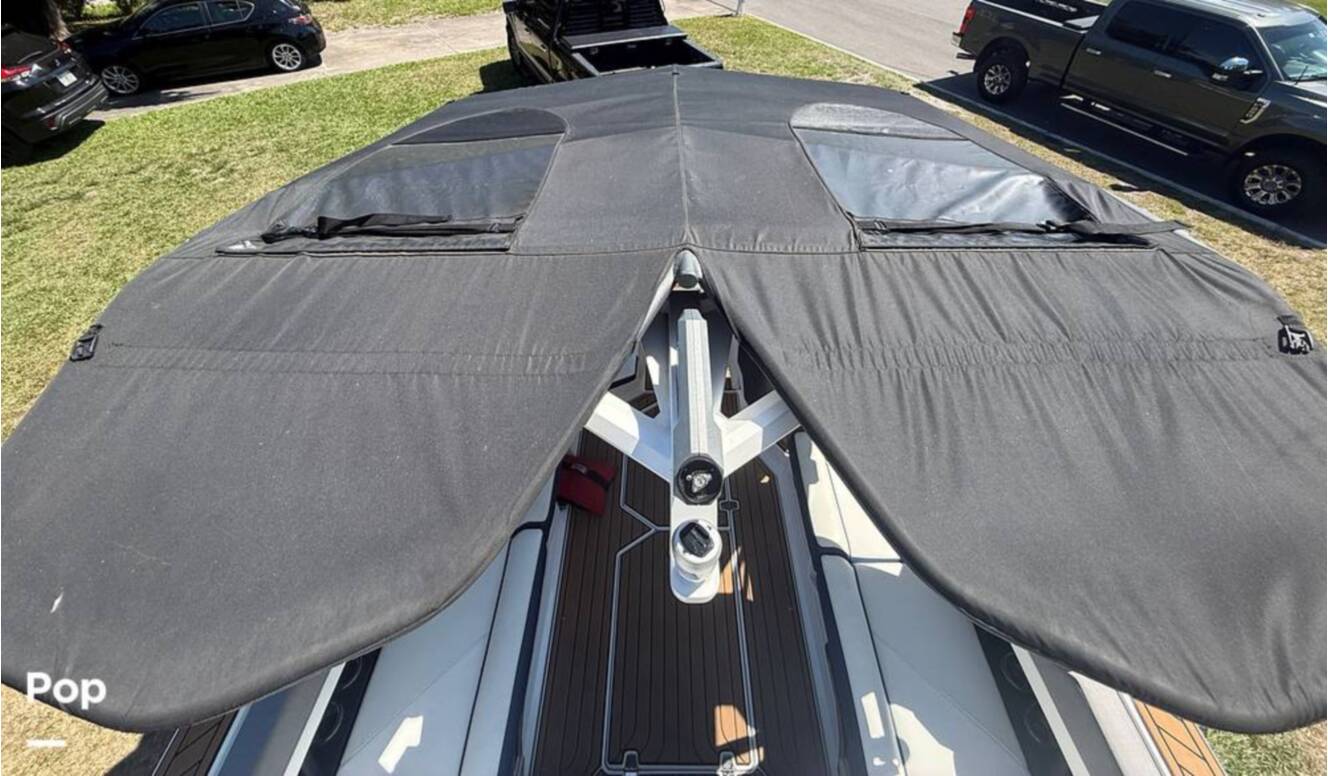 A photo of this 2024 Nautique G23 Super Air Nautique