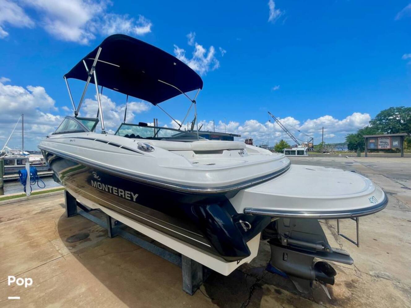 A photo of this 2008 Monterey 194FS