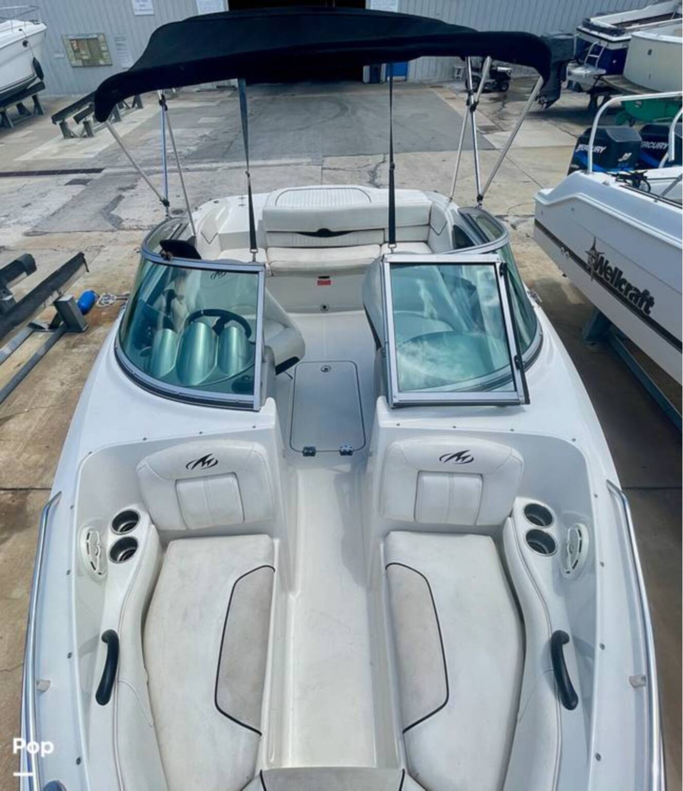 A photo of this 2008 Monterey 194FS