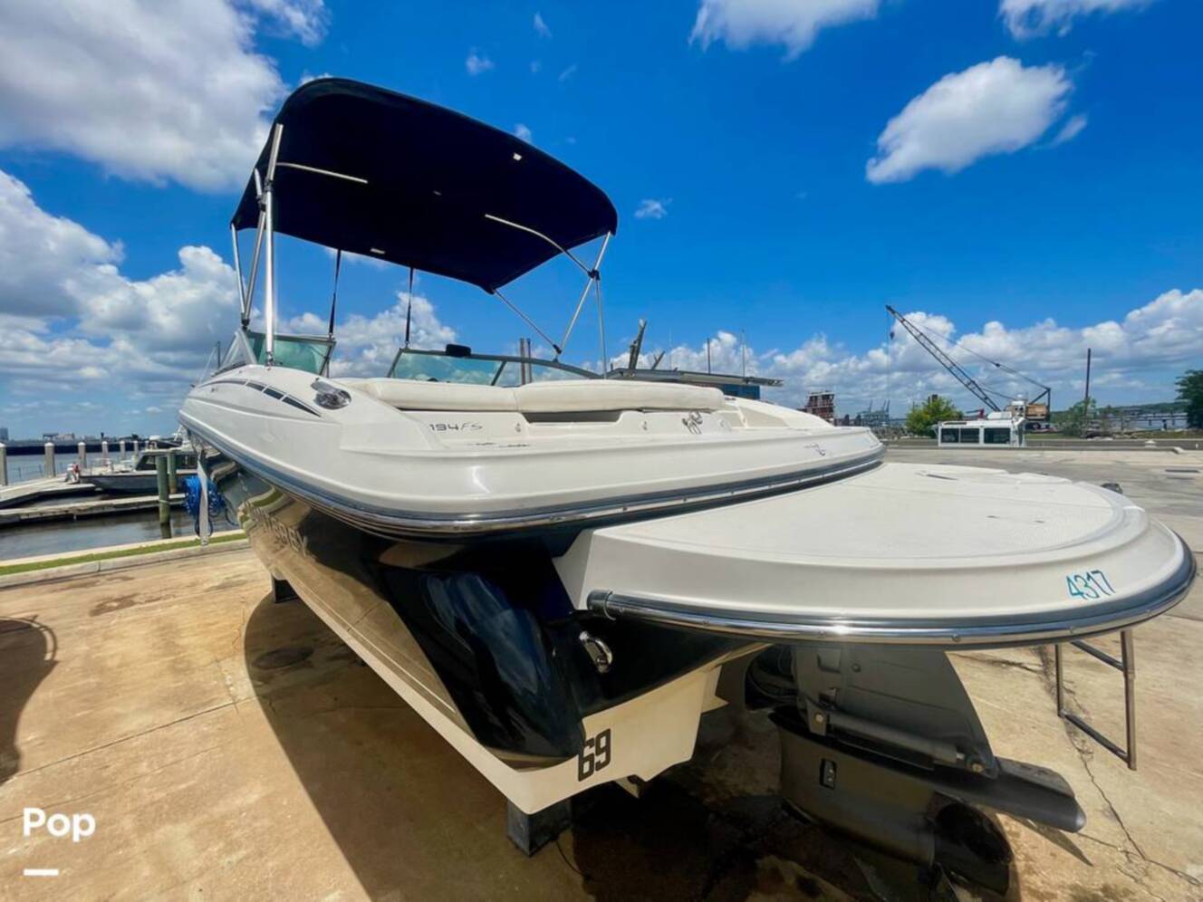 A photo of this 2008 Monterey 194FS