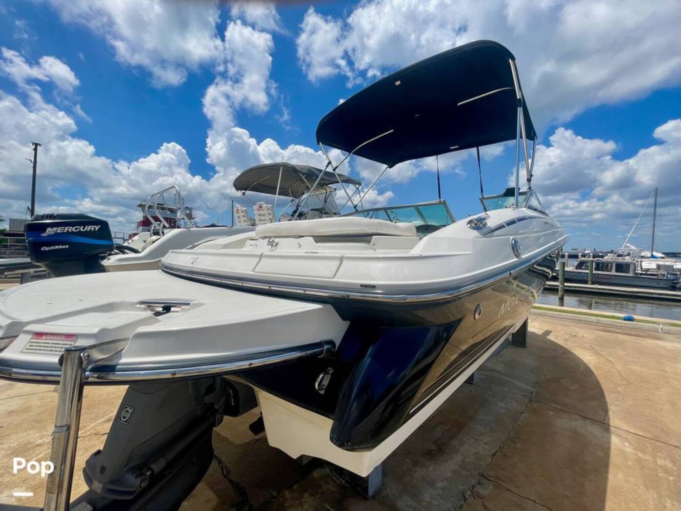 A photo of this 2008 Monterey 194FS