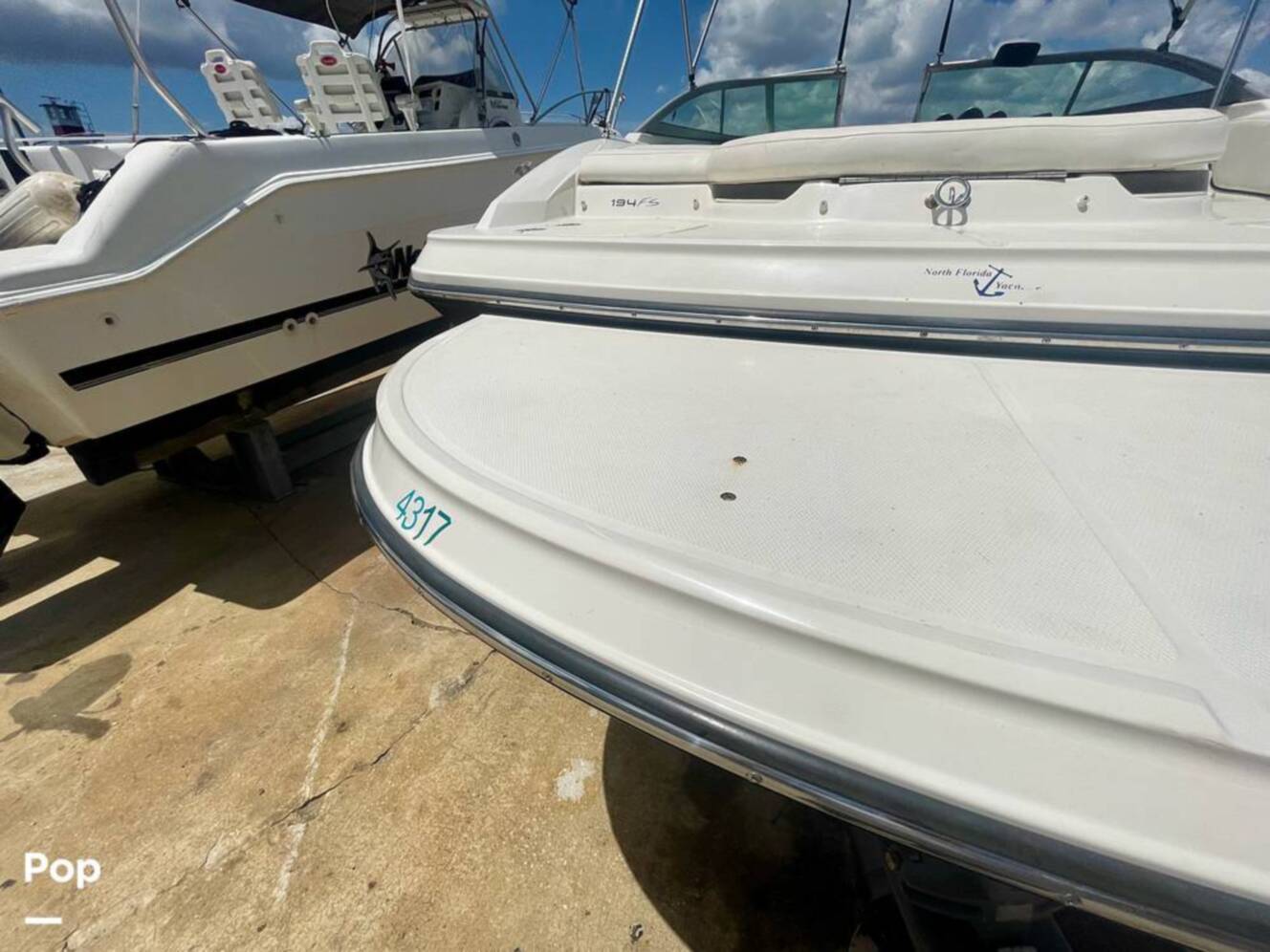 A photo of this 2008 Monterey 194FS