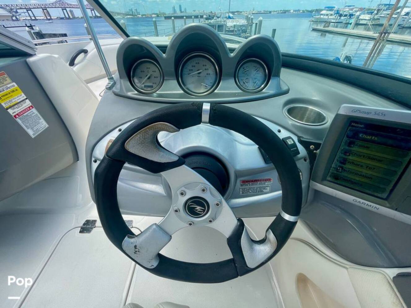 A photo of this 2008 Monterey 194FS