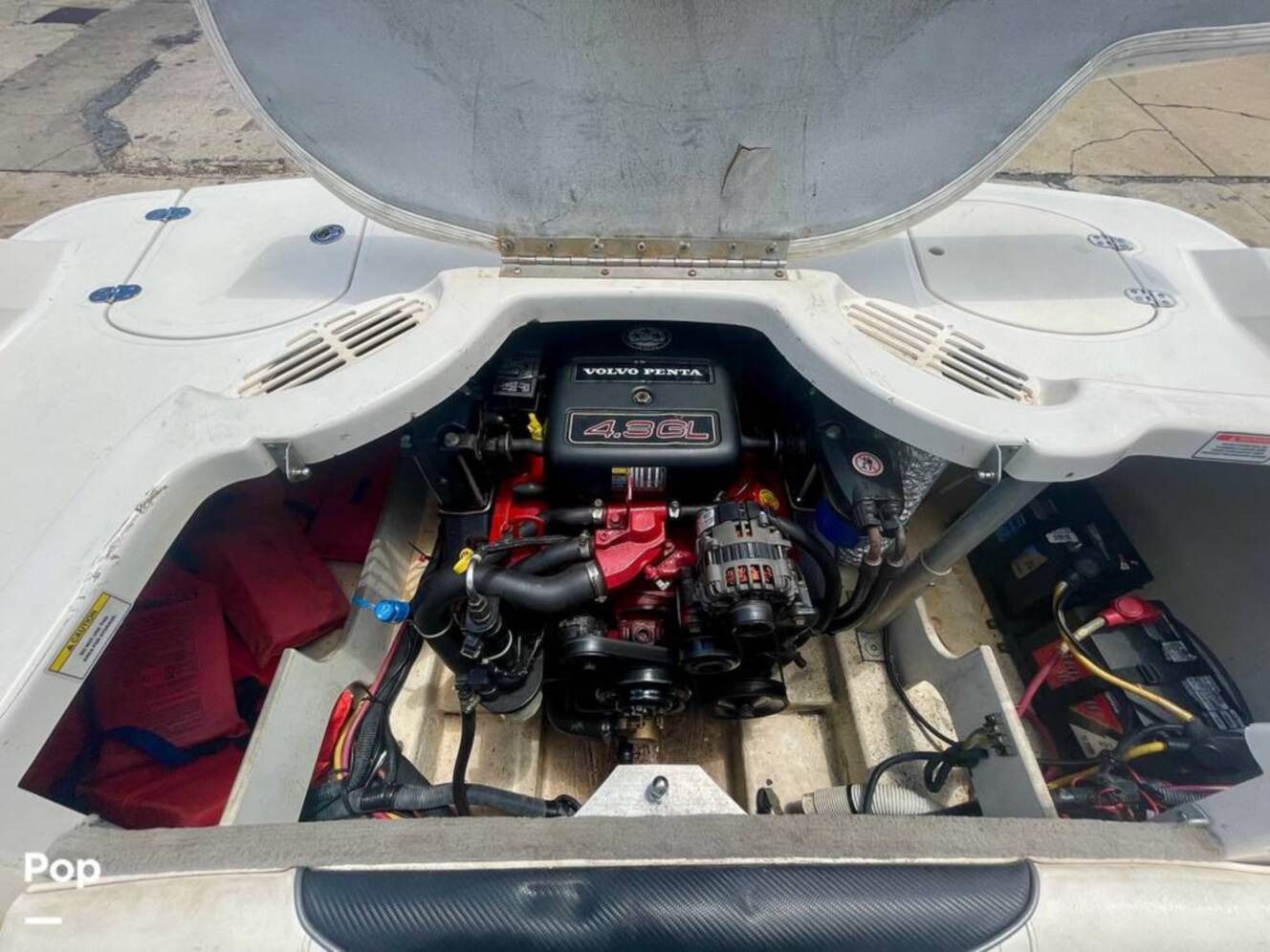 A photo of this 2008 Monterey 194FS