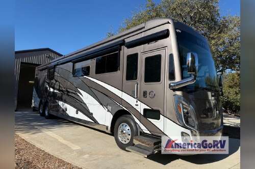 2020 Tiffin Motorhomes Zephyr 45 PZ in seguin TX