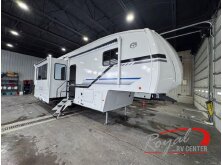 2025 Forest River Cherokee Arctic Wolf 331BH Review image