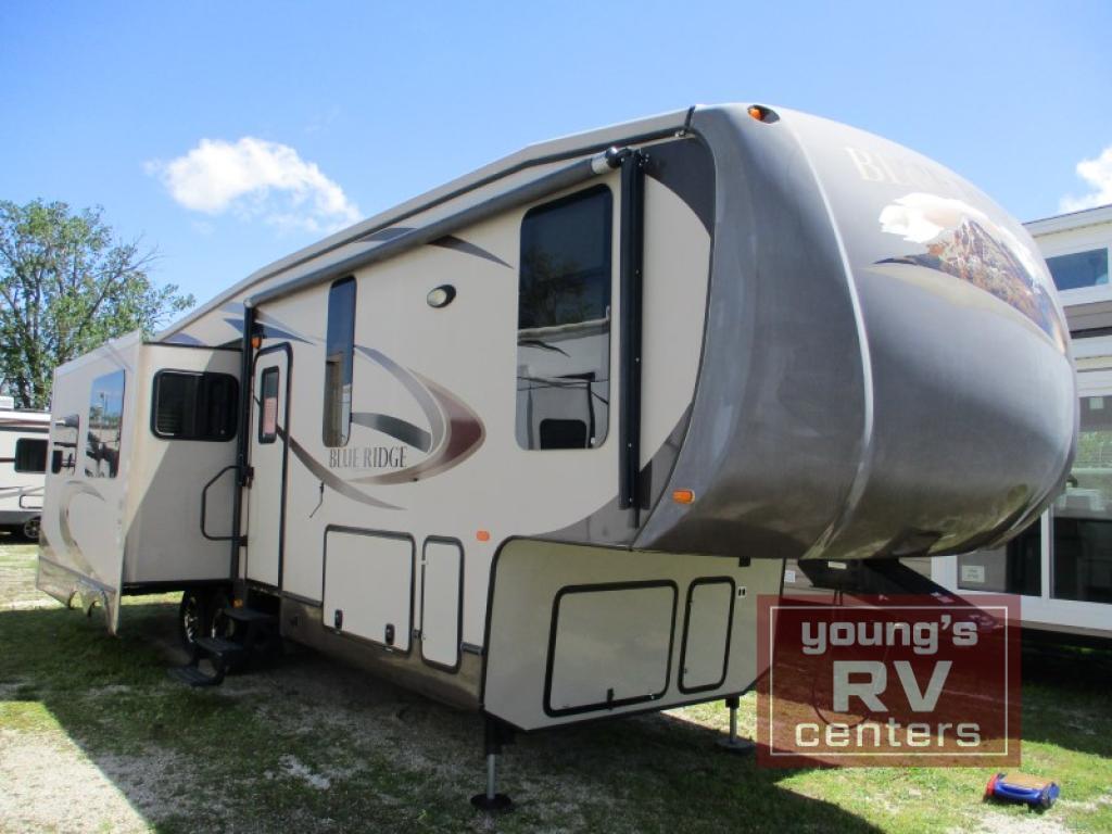 2013 Forest River Rv Blue Ridge 3025RL in fremont OH