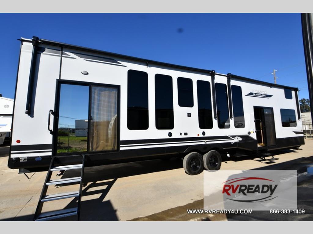 2026 Forest River Rv Cherokee Timberwolf Black Label 39ALBL in lake elsinore CA