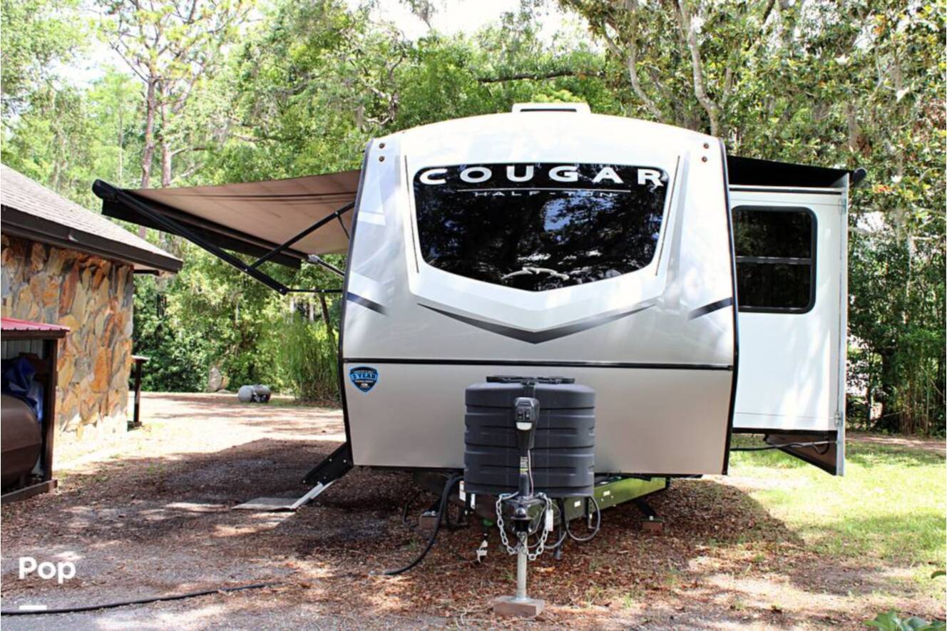 A photo of this 2025 Keystone Cougar 25FKDWE