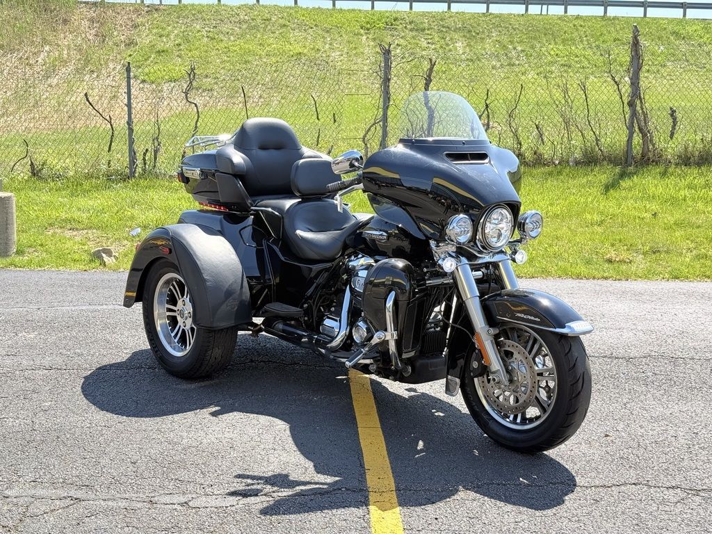 タリホー黒と青　オハイオ Available Motorcycles to Buy Online via Cycle Trader