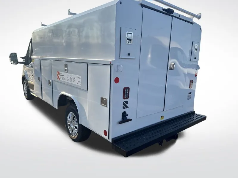 2024 FORD TRANSIT