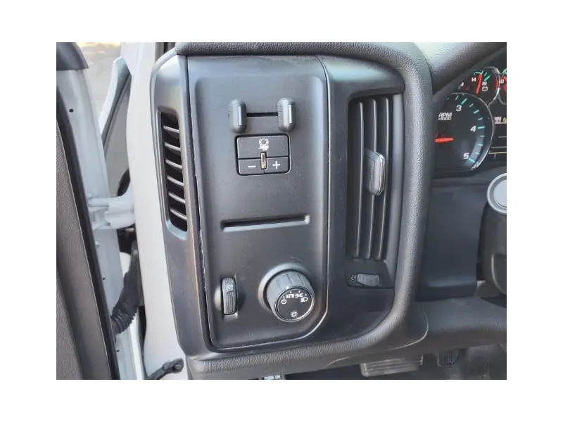 2024 CHEVROLET Silverado 6500HD