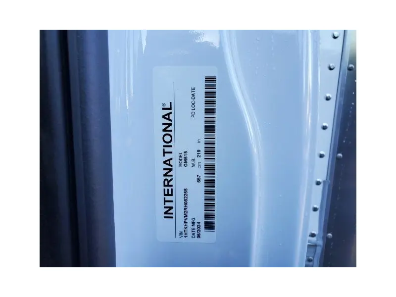 2024 CHEVROLET Silverado 6500HD