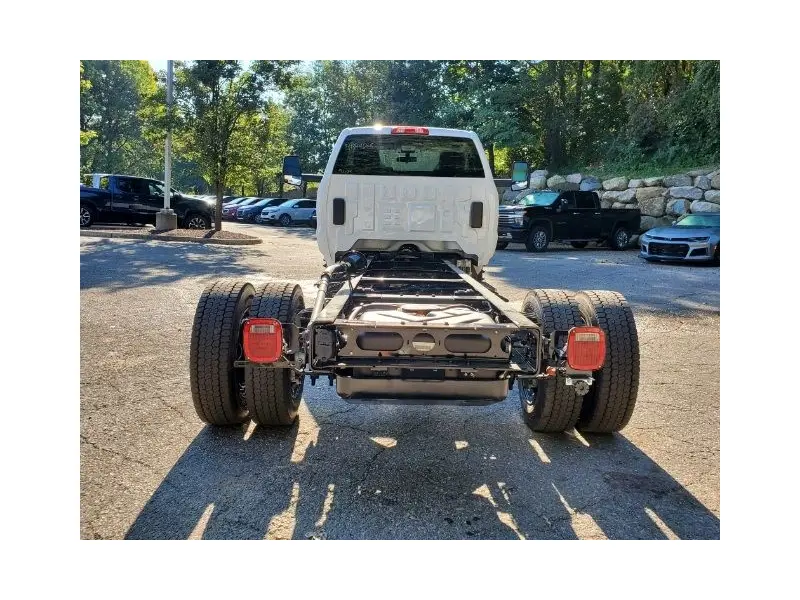 2024 CHEVROLET Silverado 5500HD