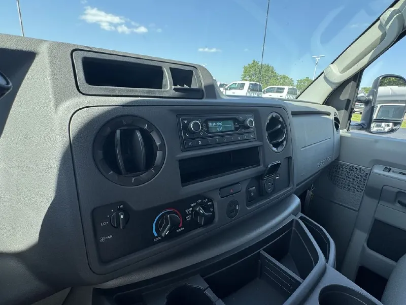 2025 FORD ECONOLINE