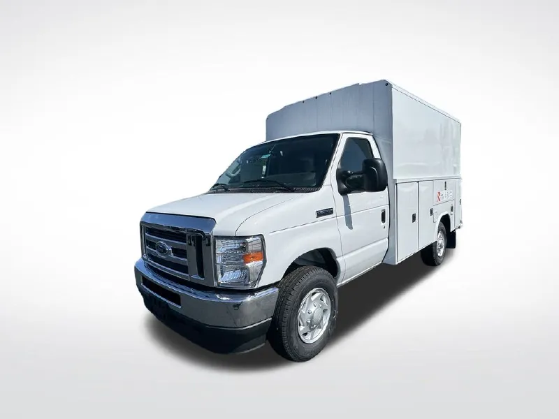 2025 FORD ECONOLINE
