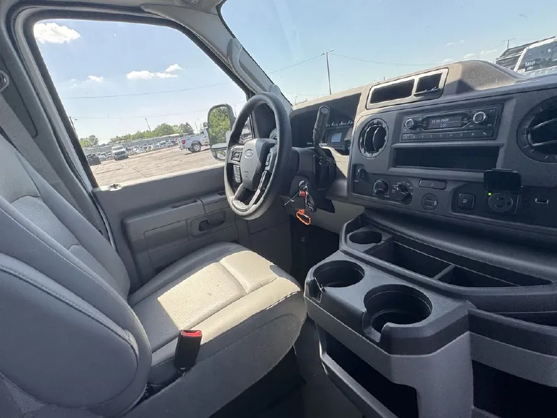 2025 FORD ECONOLINE