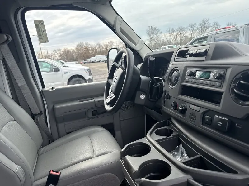 2025 FORD ECONOLINE