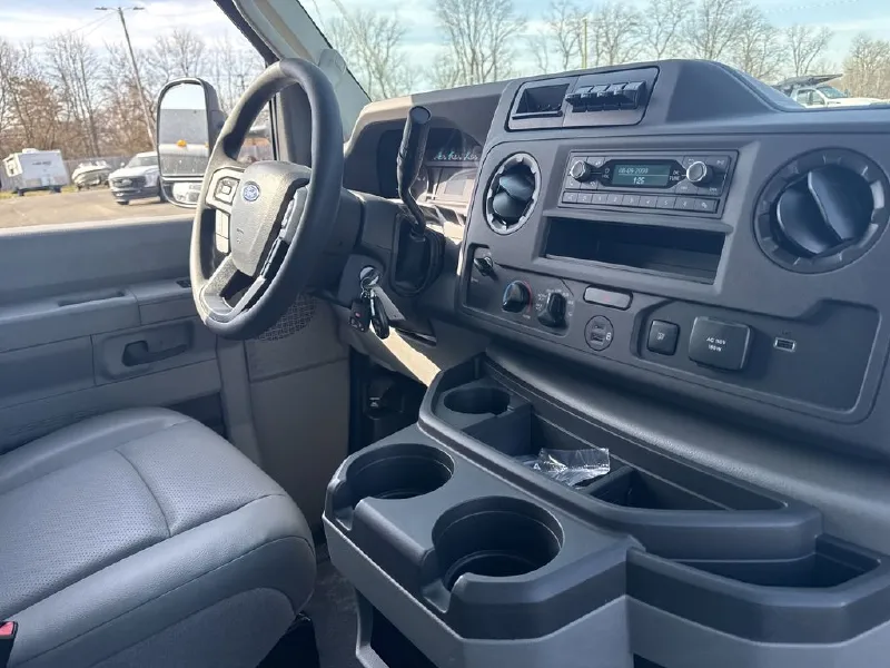 2025 FORD ECONOLINE