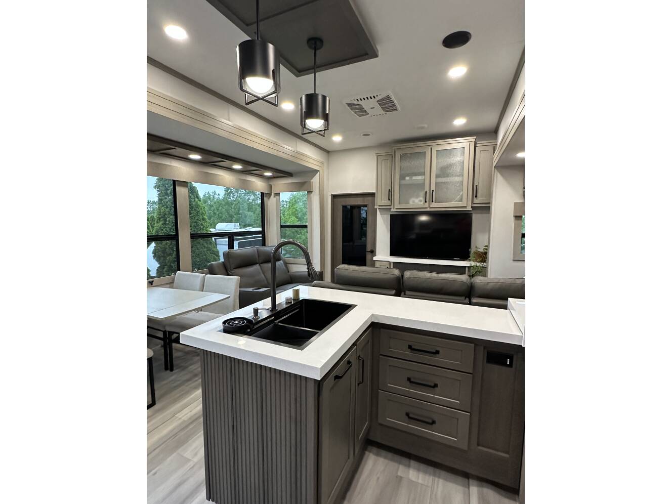 A photo of this 2025 Grand Design MOMENTUM M-CLASS 395MS