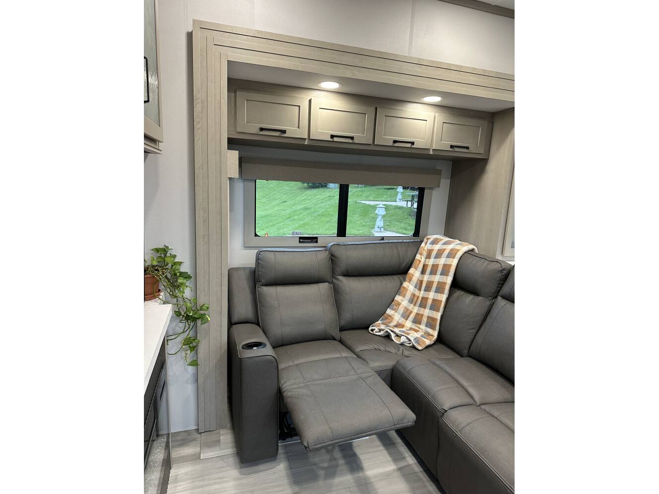 A photo of this 2025 Grand Design MOMENTUM M-CLASS 395MS